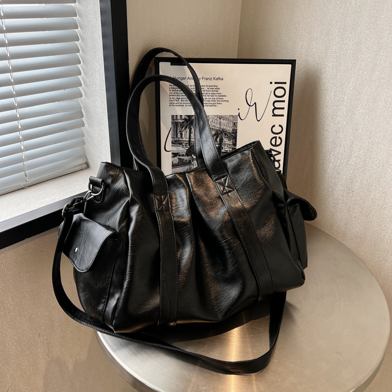 Interior Design Simple - CGCBAG 2023 Tas Tote Wanita Kapasitas