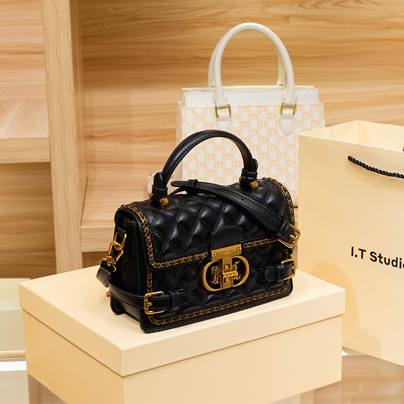 Tas tangan wanita asli berlian - Interior Design Grid ulasan dan harga
